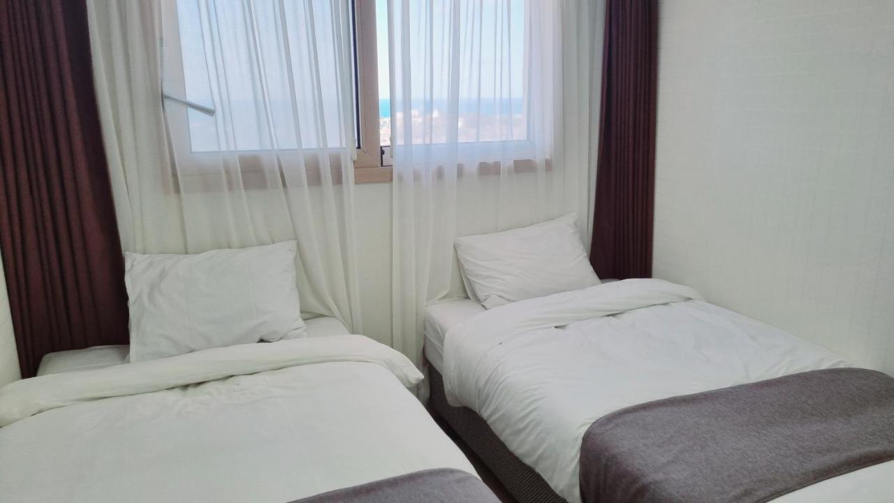 Hi Jeju Hotel מראה חיצוני תמונה